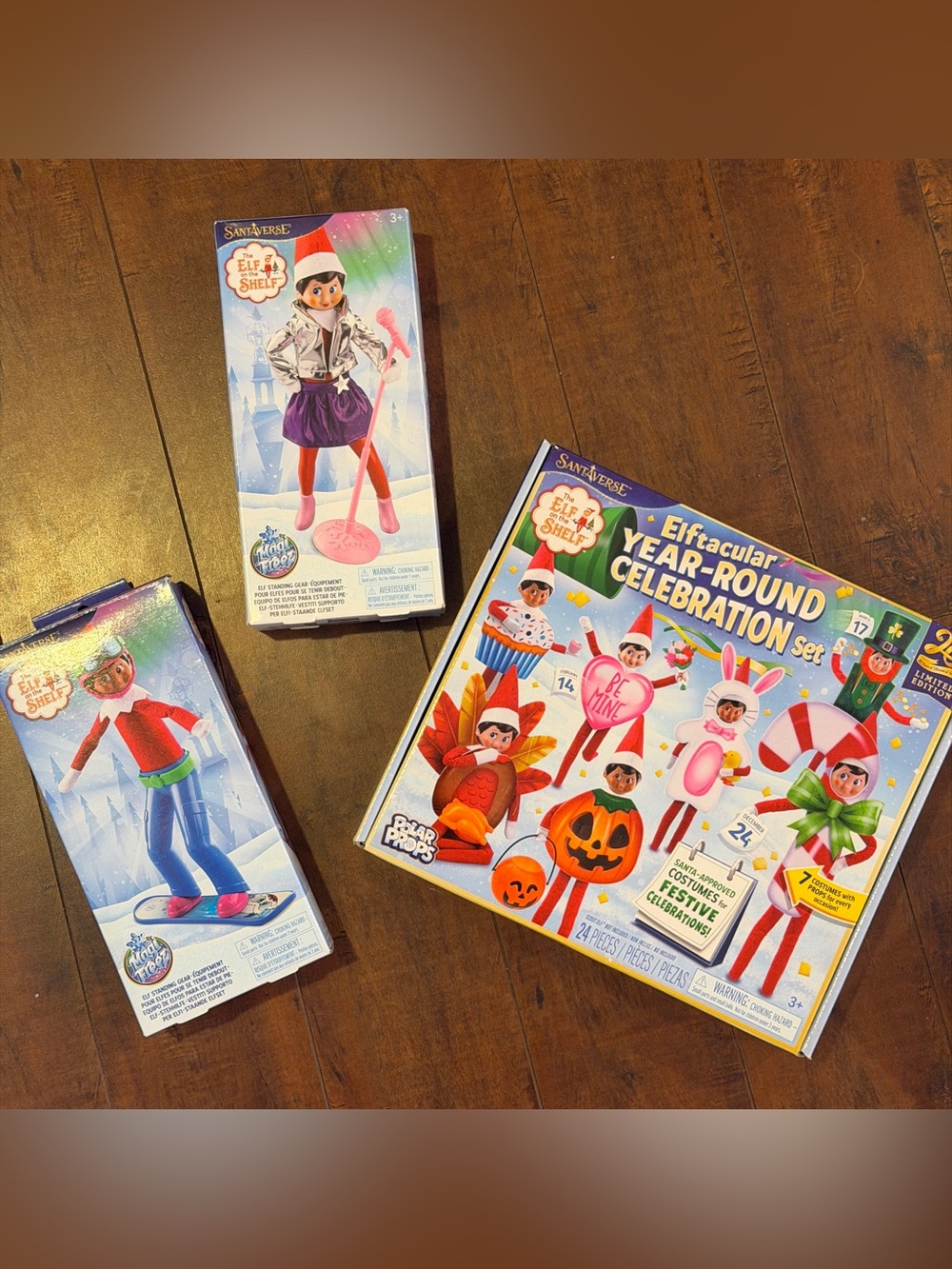 Elf on the Shelf Elftacular Year-Round Celebration Kids Costume Set Bundle